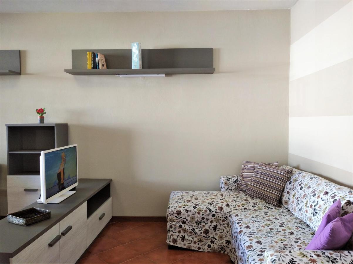 Casa Michi Lägenhet Verbania Exteriör bild