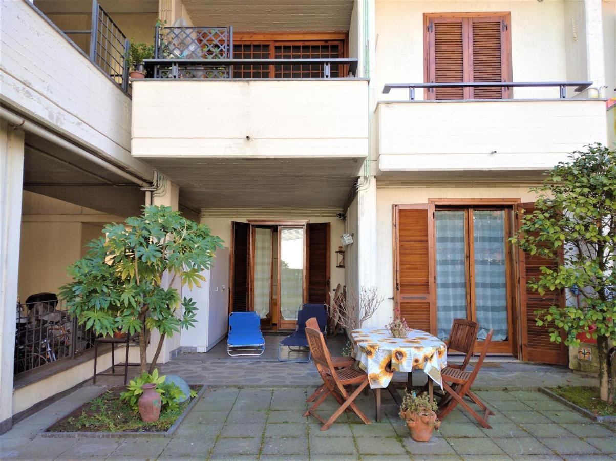 Casa Michi Lägenhet Verbania Exteriör bild